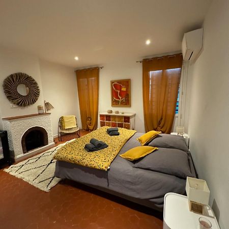סן-מקסים Maison De Village Renovee Avec Vue Mer Exceptionnelle מראה חיצוני תמונה